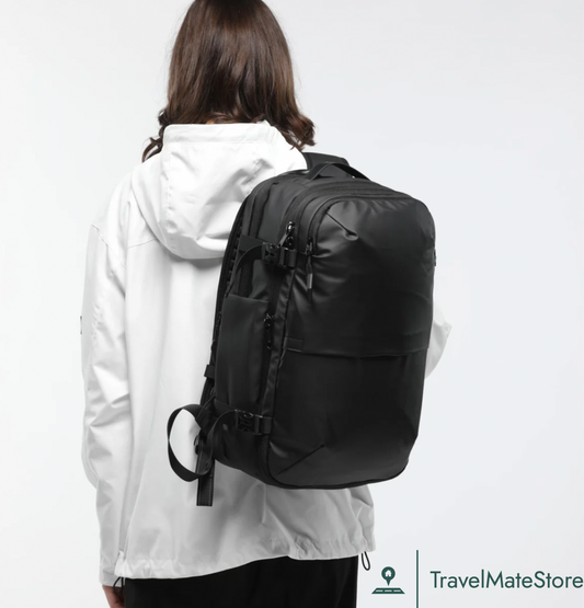 TravelMate™Discoverer Vacuum Compression Travel Backpack